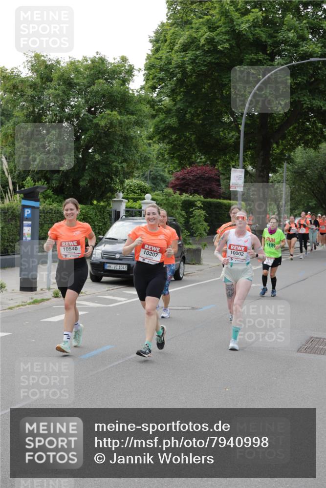 15.06.2025 - REWE Women's Run Jannik Wohlers http://msf.ph/oto/7940998 15.06.2025 08:28:12 Laufen 10540, 1043, 10002, 10101, 10207 meine-sportfotos.de