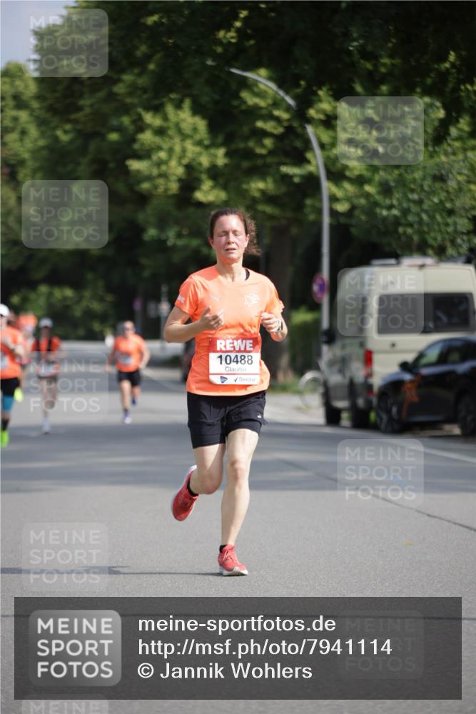 15.06.2025 - REWE Women's Run Jannik Wohlers http://msf.ph/oto/7941114 15.06.2025 08:45:59 Laufen 10488, 15 meine-sportfotos.de