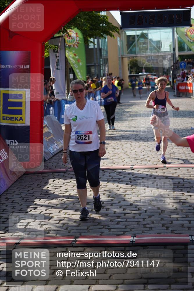 13.06.2025 - Holstenköstenlauf Felixshl http://msf.ph/oto/7941147 13.06.2025 18:07:15 Laufen 2250, 2586, 2621, 2696, 3293, 3812 meine-sportfotos.de