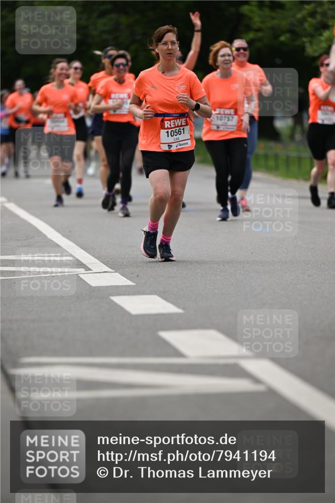 15.06.2025 - REWE Women's Run Dr. Thomas Lammeyer http://msf.ph/oto/7941194 15.06.2025 09:21:12 Laufen 10561, 10757 meine-sportfotos.de
