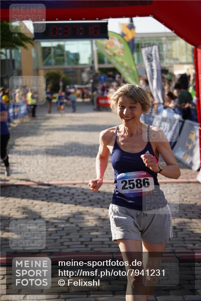 13.06.2025 - Holstenköstenlauf Felixshl http://msf.ph/oto/7941231 13.06.2025 18:07:17 Laufen 2250, 2586, 2621, 2696, 3033 meine-sportfotos.de