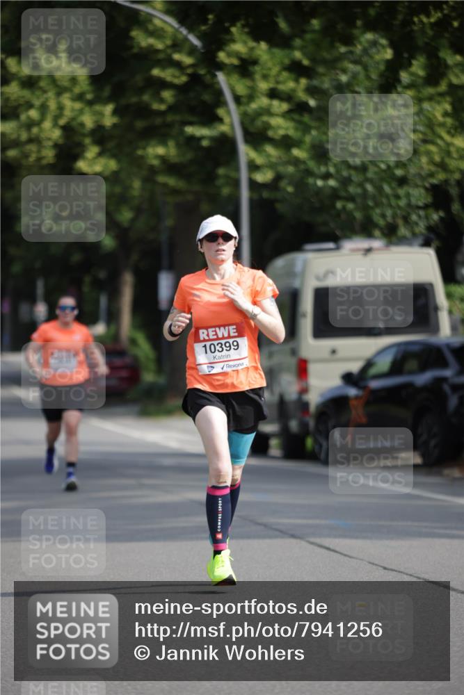15.06.2025 - REWE Women's Run Jannik Wohlers http://msf.ph/oto/7941256 15.06.2025 08:46:04 Laufen 10399 meine-sportfotos.de