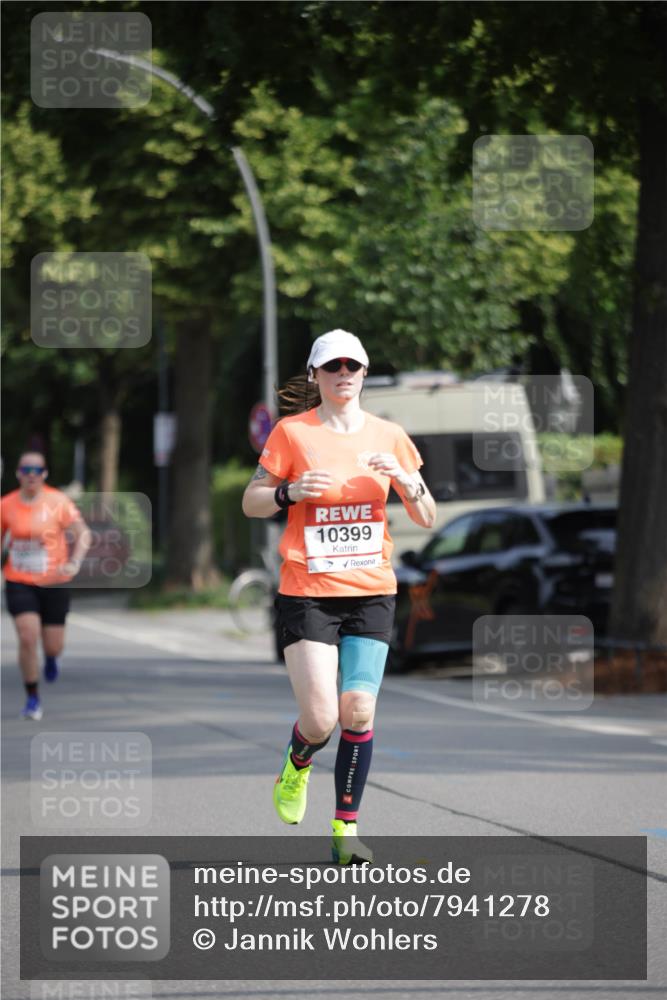 15.06.2025 - REWE Women's Run Jannik Wohlers http://msf.ph/oto/7941278 15.06.2025 08:46:04 Laufen 10399 meine-sportfotos.de