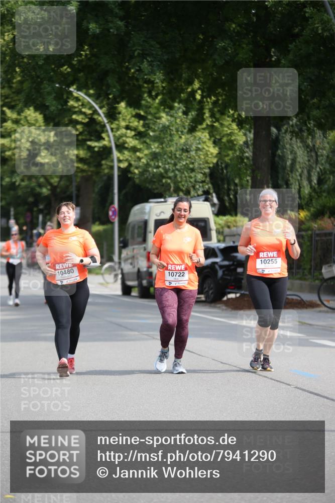 15.06.2025 - REWE Women's Run Jannik Wohlers http://msf.ph/oto/7941290 15.06.2025 09:58:54 Laufen 10480, 10255, 10722 meine-sportfotos.de