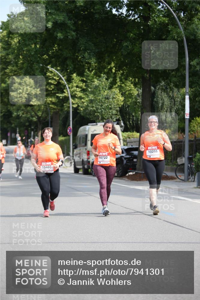 15.06.2025 - REWE Women's Run Jannik Wohlers http://msf.ph/oto/7941301 15.06.2025 09:58:54 Laufen 10255, 10722, 10480 meine-sportfotos.de