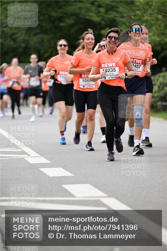 15.06.2025 - REWE Women's Run Dr. Thomas Lammeyer http://msf.ph/oto/7941396 15.06.2025 09:21:17 Laufen 5, 457, 19235, 102, 1045 meine-sportfotos.de