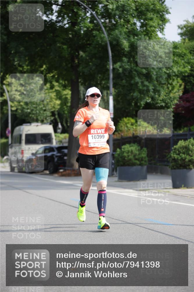 15.06.2025 - REWE Women's Run Jannik Wohlers http://msf.ph/oto/7941398 15.06.2025 08:46:06 Laufen 10399 meine-sportfotos.de