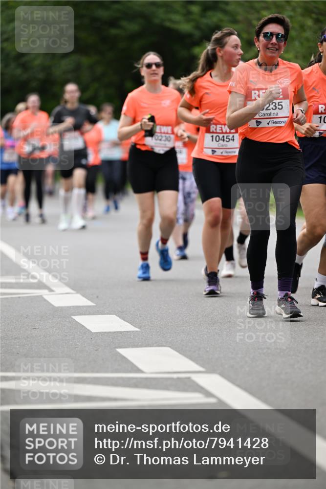 15.06.2025 - REWE Women's Run Dr. Thomas Lammeyer http://msf.ph/oto/7941428 15.06.2025 09:21:18 Laufen 235, 10, 02, 30, 10454 meine-sportfotos.de