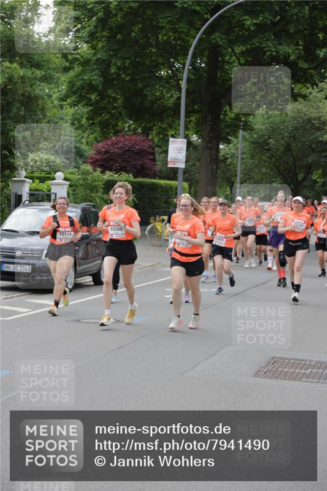 15.06.2025 - REWE Women's Run Jannik Wohlers http://msf.ph/oto/7941490 15.06.2025 08:28:19 Laufen 1043, 10114, 10598, 10468, 107, 10147 meine-sportfotos.de