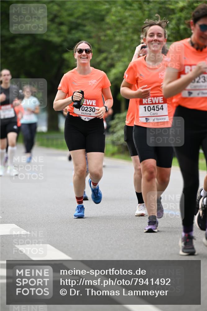 15.06.2025 - REWE Women's Run Dr. Thomas Lammeyer http://msf.ph/oto/7941492 15.06.2025 09:21:20 Laufen 823, 0230, 10454 meine-sportfotos.de