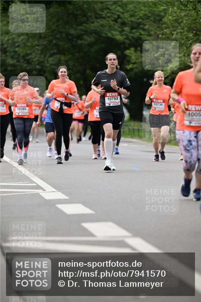 15.06.2025 - REWE Women's Run Dr. Thomas Lammeyer http://msf.ph/oto/7941570 15.06.2025 09:21:21 Laufen 10753, 10385 meine-sportfotos.de