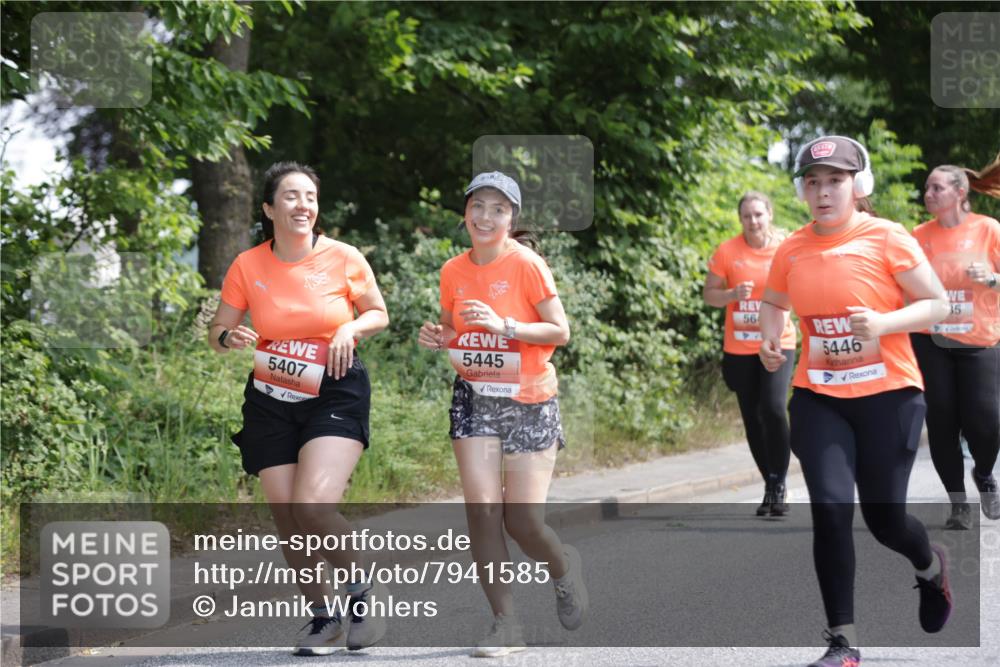 15.06.2025 - REWE Women's Run Jannik Wohlers http://msf.ph/oto/7941585 15.06.2025 10:15:30 Laufen 5407, 5445, 56, 5446, 35 meine-sportfotos.de