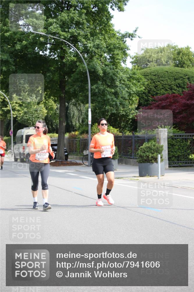 15.06.2025 - REWE Women's Run Jannik Wohlers http://msf.ph/oto/7941606 15.06.2025 09:59:15 Laufen 10137, 0869 meine-sportfotos.de