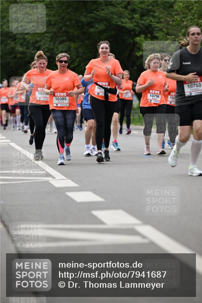 15.06.2025 - REWE Women's Run Dr. Thomas Lammeyer http://msf.ph/oto/7941687 15.06.2025 09:21:24 Laufen 102, 10385, 105, 10798 meine-sportfotos.de