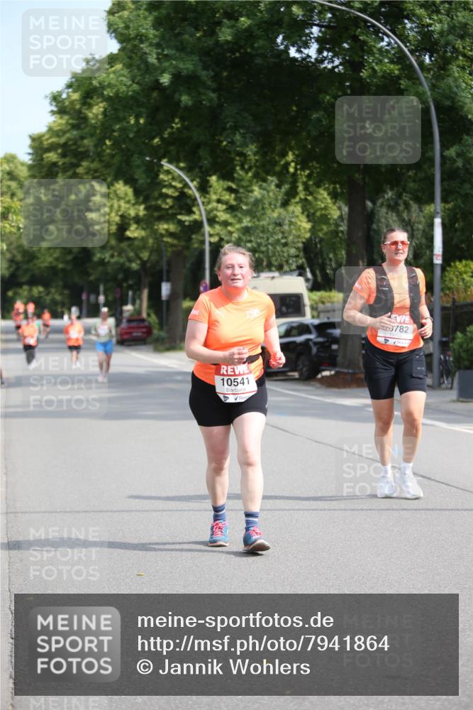15.06.2025 - REWE Women's Run Jannik Wohlers http://msf.ph/oto/7941864 15.06.2025 09:59:38 Laufen 10541, 782 meine-sportfotos.de