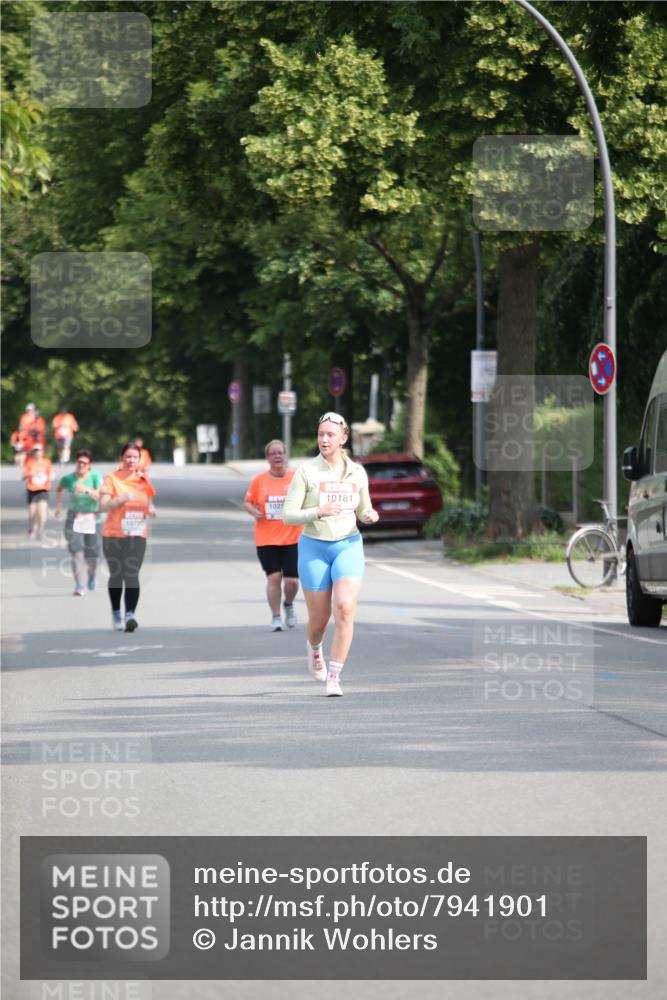 15.06.2025 - REWE Women's Run Jannik Wohlers http://msf.ph/oto/7941901 15.06.2025 09:59:41 Laufen 10181 meine-sportfotos.de