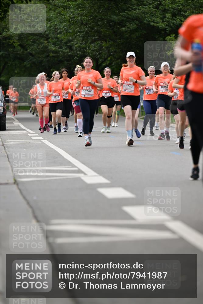 15.06.2025 - REWE Women's Run Dr. Thomas Lammeyer http://msf.ph/oto/7941987 15.06.2025 09:21:29 Laufen 10740, 10742, 100, 10, 10111, 10110, 10040, 10855, 10463, 4 meine-sportfotos.de