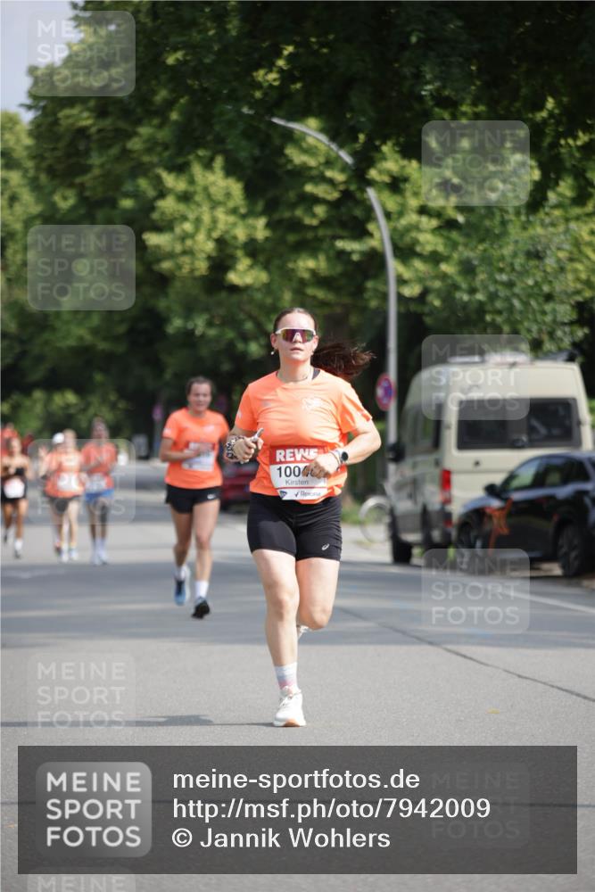 15.06.2025 - REWE Women's Run Jannik Wohlers http://msf.ph/oto/7942009 15.06.2025 08:46:34 Laufen 100 meine-sportfotos.de