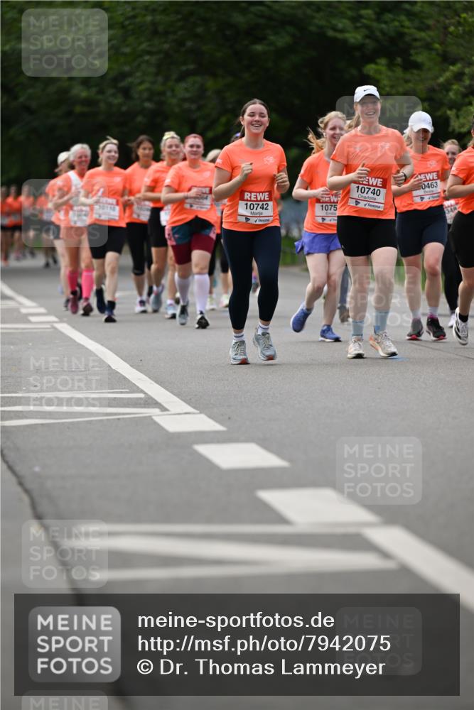 15.06.2025 - REWE Women's Run Dr. Thomas Lammeyer http://msf.ph/oto/7942075 15.06.2025 09:21:31 Laufen 0463, 10740, 10742, 1075 meine-sportfotos.de