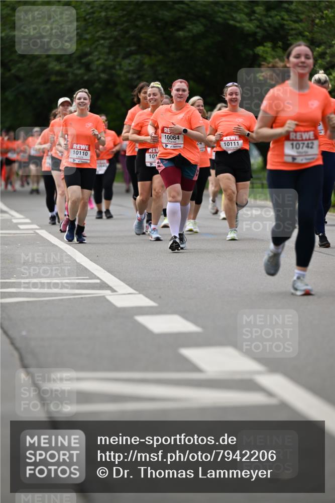 15.06.2025 - REWE Women's Run Dr. Thomas Lammeyer http://msf.ph/oto/7942206 15.06.2025 09:21:33 Laufen 10064, 10111, 10110, 10742 meine-sportfotos.de