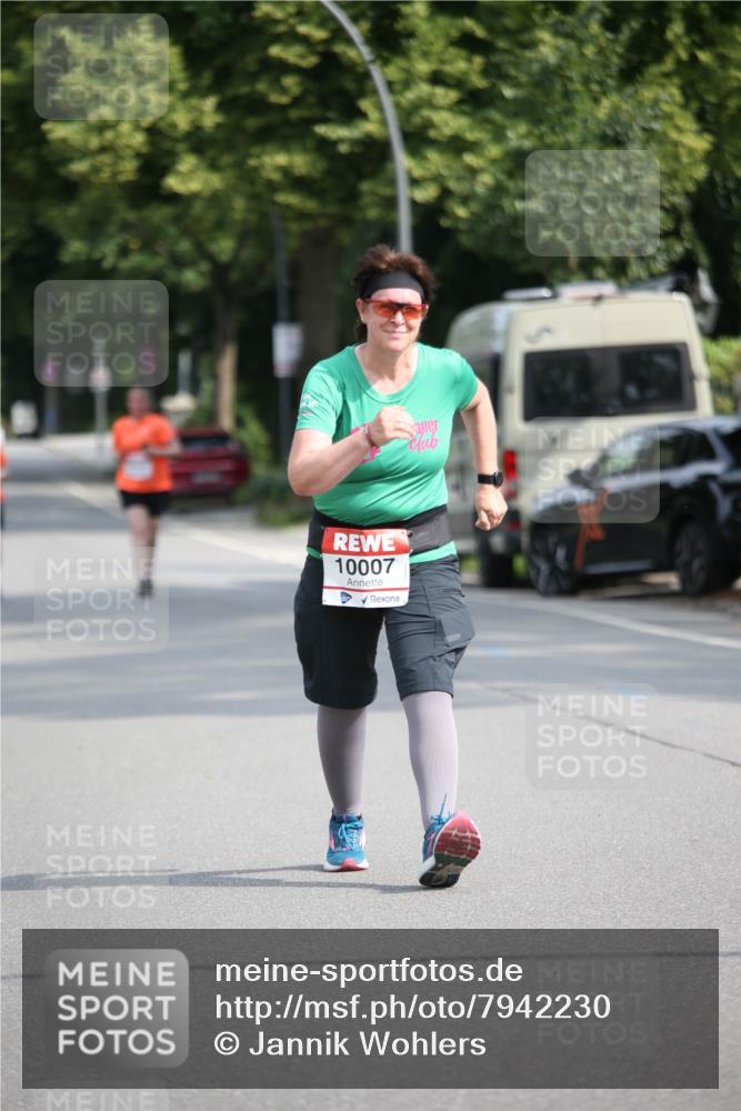 15.06.2025 - REWE Women's Run Jannik Wohlers http://msf.ph/oto/7942230 15.06.2025 10:00:03 Laufen 10007 meine-sportfotos.de