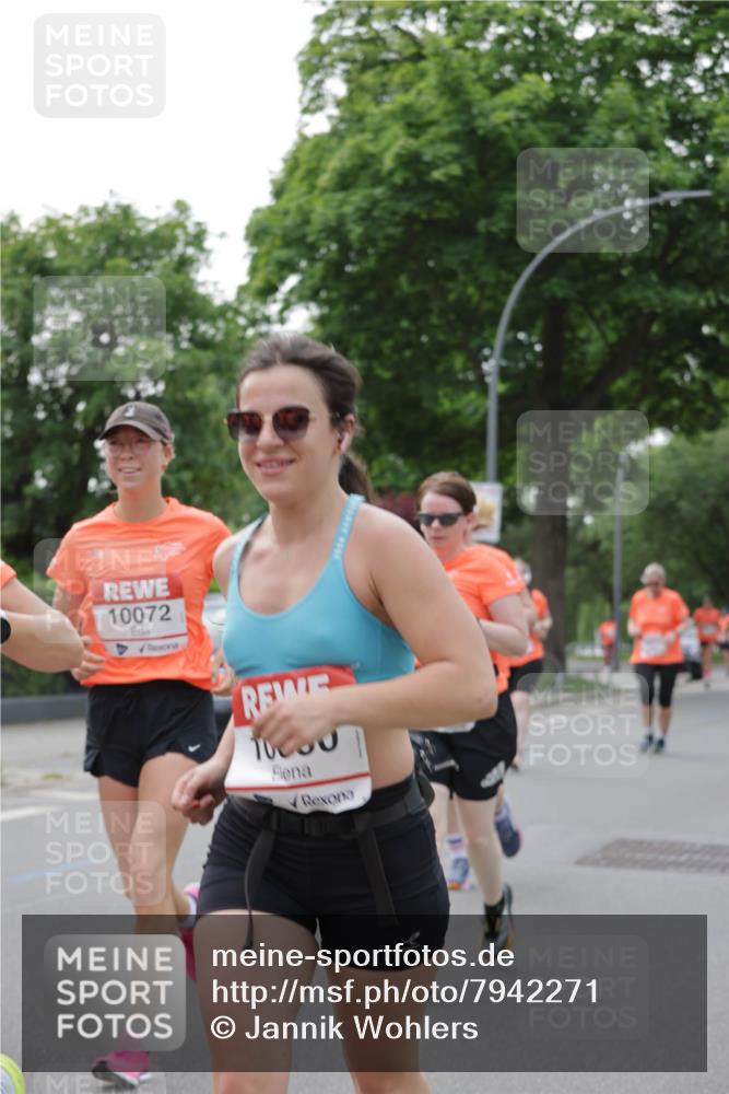 15.06.2025 - REWE Women's Run Jannik Wohlers http://msf.ph/oto/7942271 15.06.2025 08:28:35 Laufen 10072, 10250 meine-sportfotos.de