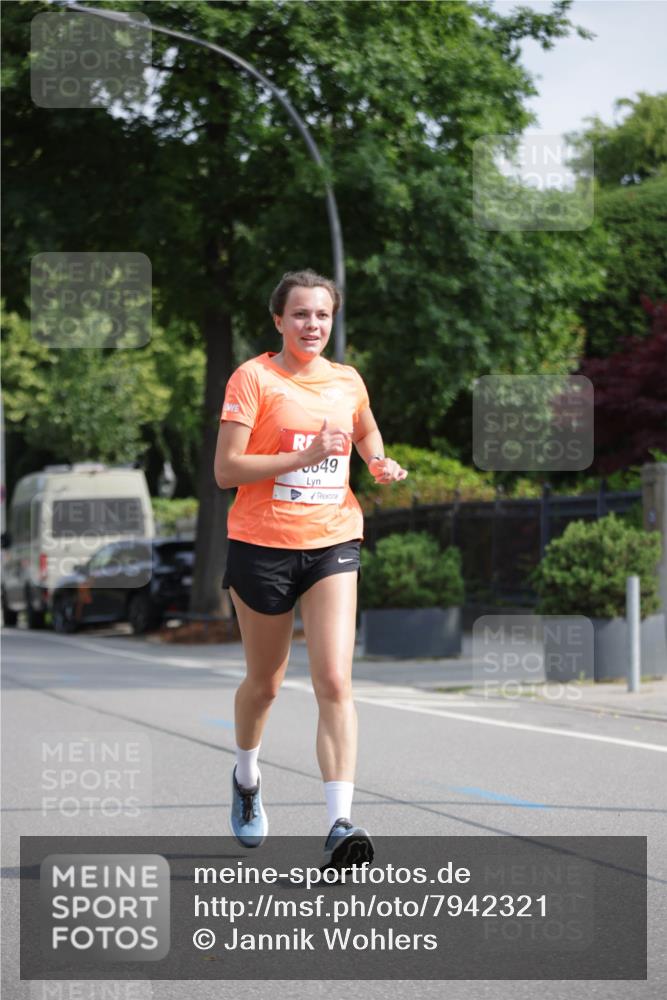 15.06.2025 - REWE Women's Run Jannik Wohlers http://msf.ph/oto/7942321 15.06.2025 08:46:40 Laufen 049 meine-sportfotos.de