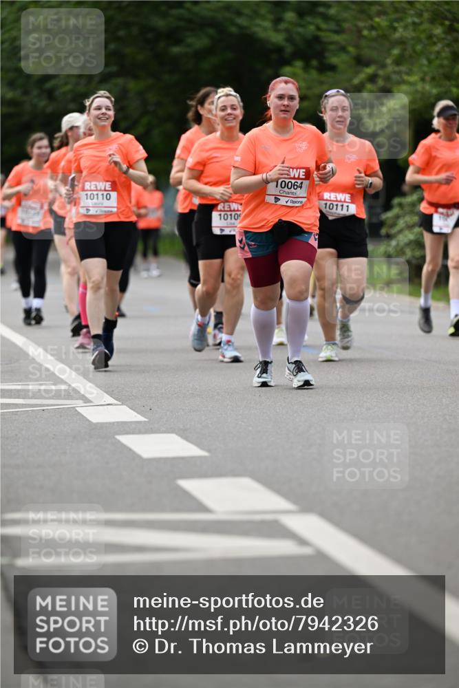15.06.2025 - REWE Women's Run Dr. Thomas Lammeyer http://msf.ph/oto/7942326 15.06.2025 09:21:35 Laufen 10110, 10109, 10064, 10111 meine-sportfotos.de