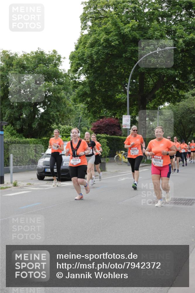 15.06.2025 - REWE Women's Run Jannik Wohlers http://msf.ph/oto/7942372 15.06.2025 08:28:37 Laufen 10774, 10316, 10351 meine-sportfotos.de