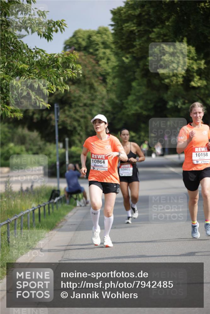 15.06.2025 - REWE Women's Run Jannik Wohlers http://msf.ph/oto/7942485 15.06.2025 08:46:44 Laufen 10864, 10865, 10158 meine-sportfotos.de