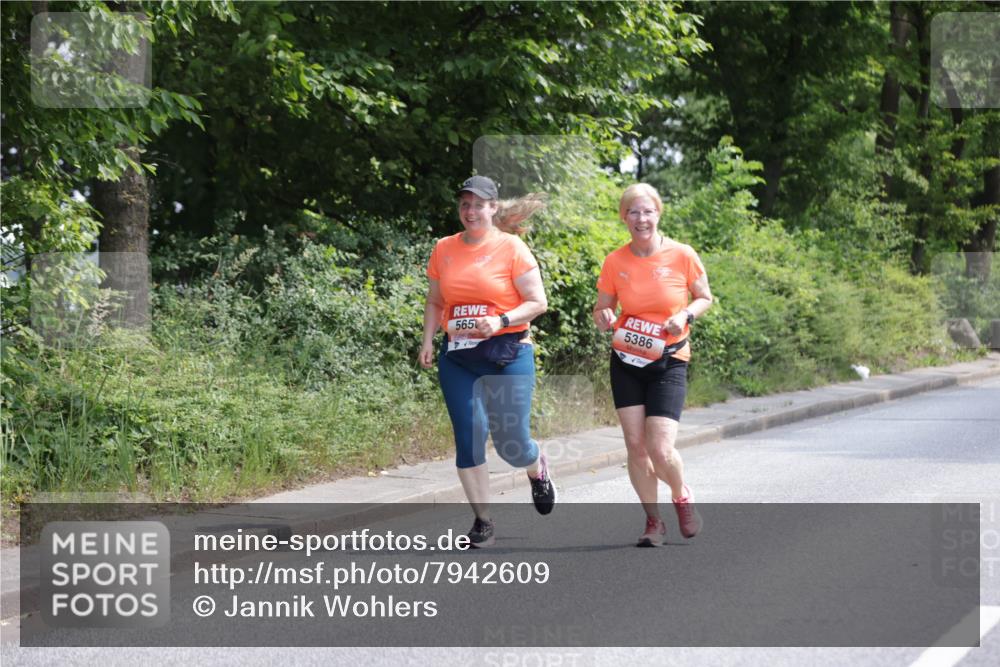 15.06.2025 - REWE Women's Run Jannik Wohlers http://msf.ph/oto/7942609 15.06.2025 10:15:58 Laufen 565, 5386 meine-sportfotos.de