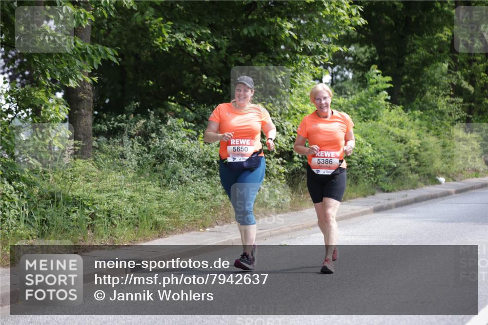 15.06.2025 - REWE Women's Run Jannik Wohlers http://msf.ph/oto/7942637 15.06.2025 10:15:58 Laufen 5650, 5386 meine-sportfotos.de