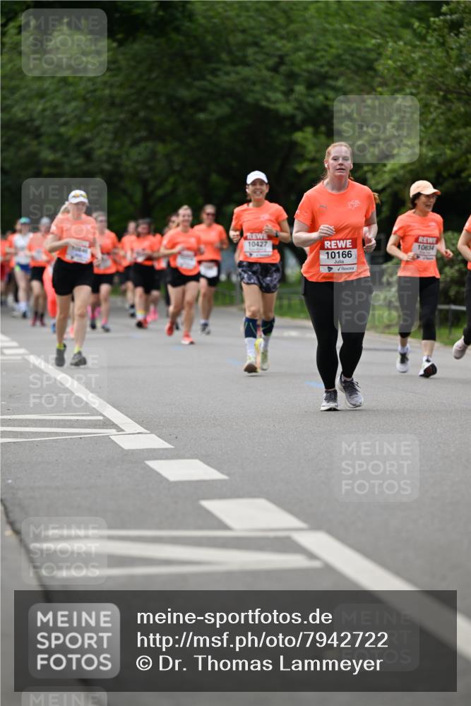 15.06.2025 - REWE Women's Run Dr. Thomas Lammeyer http://msf.ph/oto/7942722 15.06.2025 09:21:47 Laufen 10427, 10166, 10634 meine-sportfotos.de