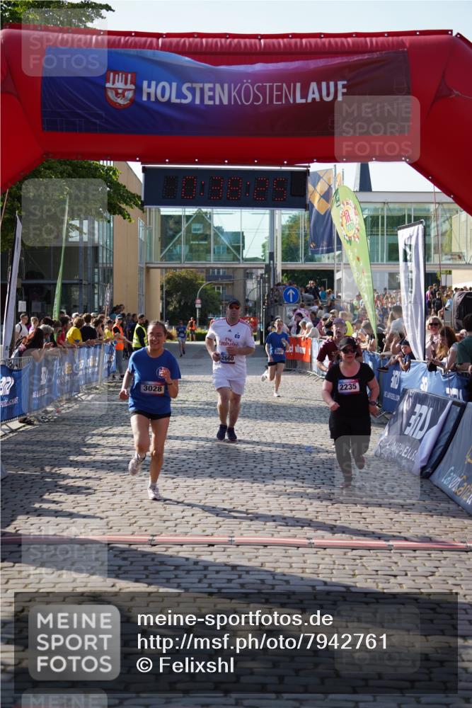 13.06.2025 - Holstenköstenlauf Felixshl http://msf.ph/oto/7942761 13.06.2025 18:08:26 Laufen 2122, 2660, 3001, 3028, 3625 meine-sportfotos.de