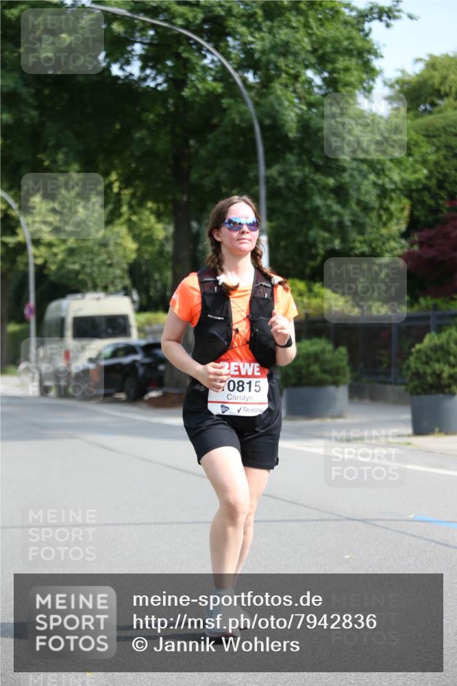 15.06.2025 - REWE Women's Run Jannik Wohlers http://msf.ph/oto/7942836 15.06.2025 10:01:01 Laufen 0815 meine-sportfotos.de