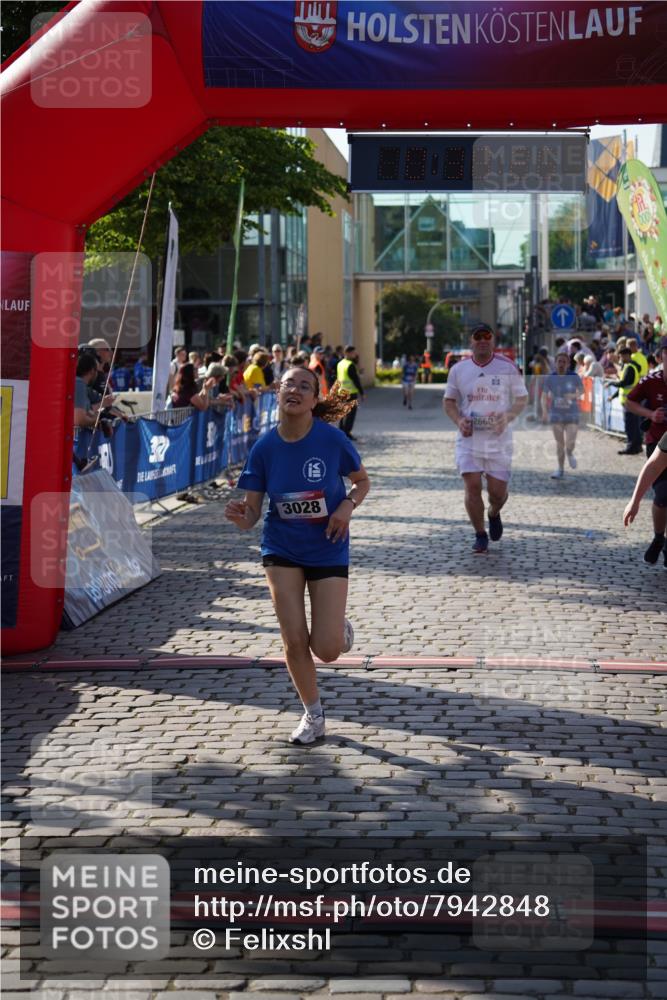 13.06.2025 - Holstenköstenlauf Felixshl http://msf.ph/oto/7942848 13.06.2025 18:08:27 Laufen 2660, 3001, 3028, 3625 meine-sportfotos.de