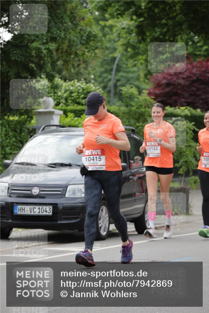 15.06.2025 - REWE Women's Run Jannik Wohlers http://msf.ph/oto/7942869 15.06.2025 08:28:46 Laufen 1043, 10415, 10143, 1776, 105 meine-sportfotos.de