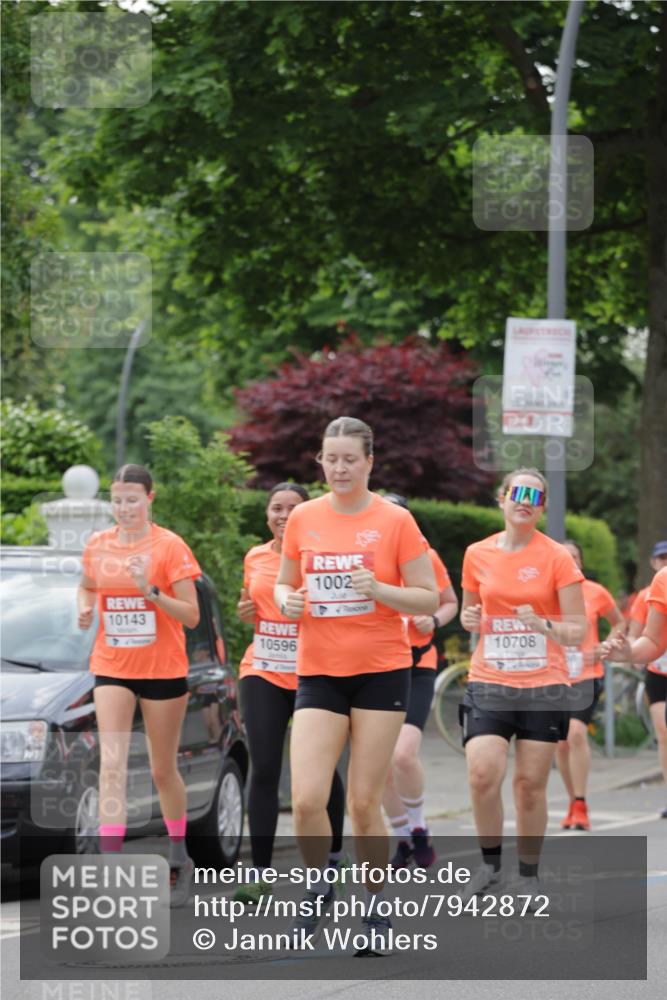 15.06.2025 - REWE Women's Run Jannik Wohlers http://msf.ph/oto/7942872 15.06.2025 08:28:47 Laufen 10143, 10596, 1002, 10708 meine-sportfotos.de