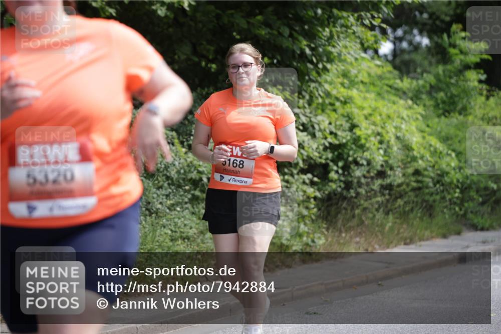 15.06.2025 - REWE Women's Run Jannik Wohlers http://msf.ph/oto/7942884 15.06.2025 10:16:16 Laufen 5320, 168 meine-sportfotos.de