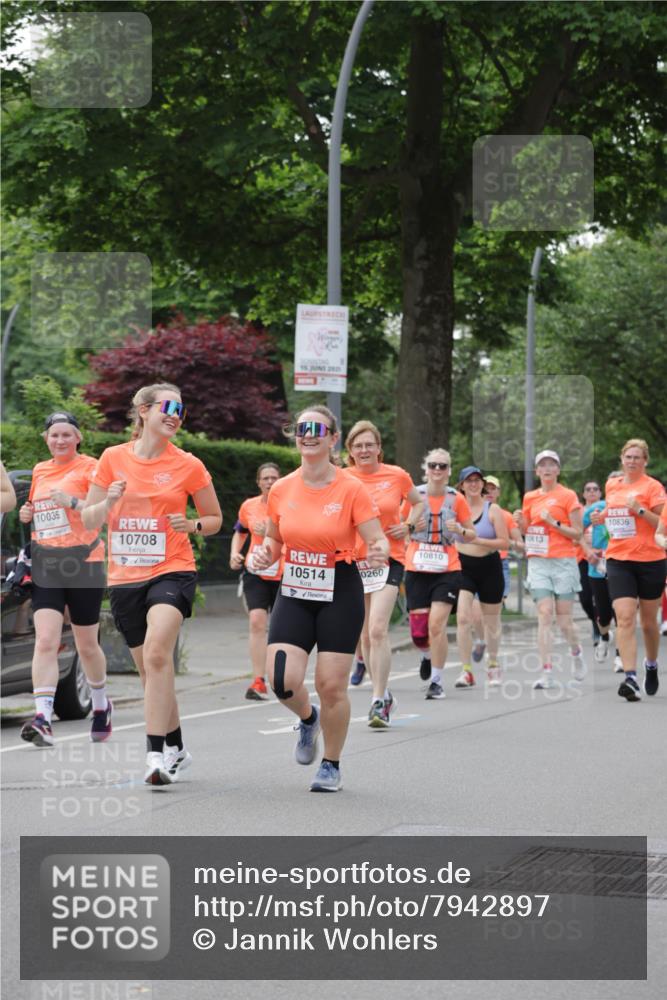 15.06.2025 - REWE Women's Run Jannik Wohlers http://msf.ph/oto/7942897 15.06.2025 08:28:48 Laufen 10035, 10708, 15, 2025, 10836, 0613, 10810, 10514, 0260 meine-sportfotos.de