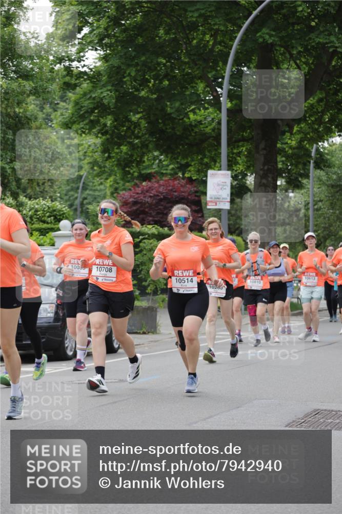 15.06.2025 - REWE Women's Run Jannik Wohlers http://msf.ph/oto/7942940 15.06.2025 08:28:49 Laufen 10055, 10708, 10514, 2025, 10613, 10810, 10200 meine-sportfotos.de