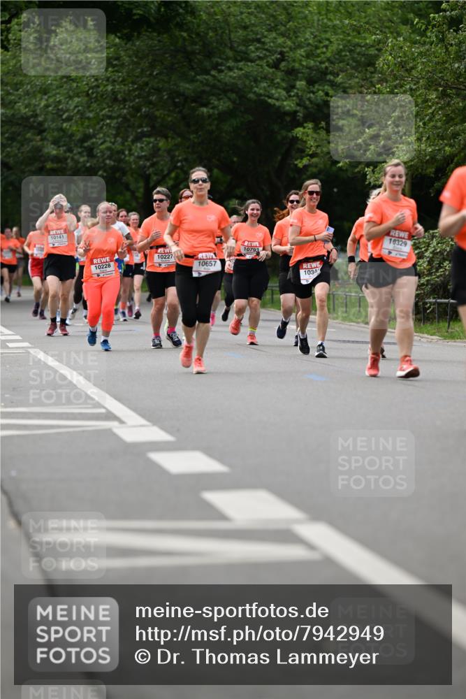 15.06.2025 - REWE Women's Run Dr. Thomas Lammeyer http://msf.ph/oto/7942949 15.06.2025 09:21:52 Laufen 10227, 10657, 10329 meine-sportfotos.de