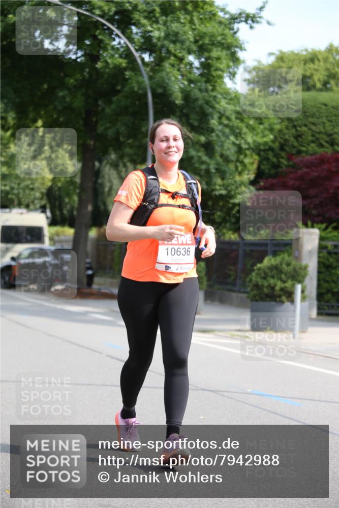15.06.2025 - REWE Women's Run Jannik Wohlers http://msf.ph/oto/7942988 15.06.2025 10:01:20 Laufen 10636 meine-sportfotos.de