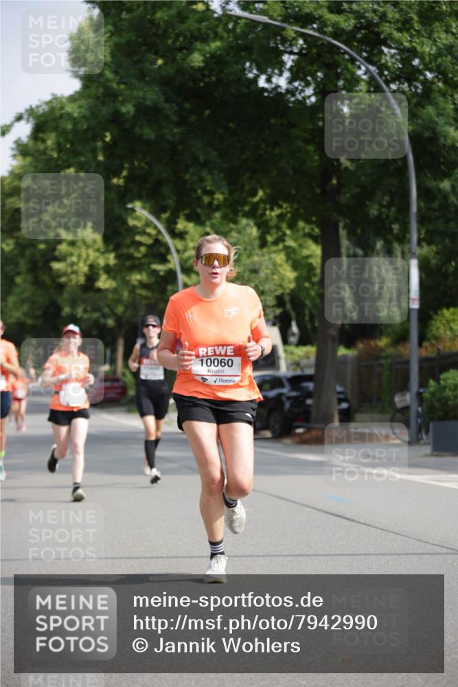 15.06.2025 - REWE Women's Run Jannik Wohlers http://msf.ph/oto/7942990 15.06.2025 08:46:58 Laufen 10060 meine-sportfotos.de