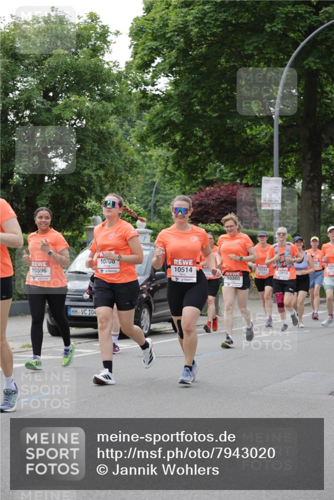 15.06.2025 - REWE Women's Run Jannik Wohlers http://msf.ph/oto/7943020 15.06.2025 08:28:49 Laufen 10596, 104, 10708, 10514, 1061, 10242, 1035, 10810, 10260 meine-sportfotos.de