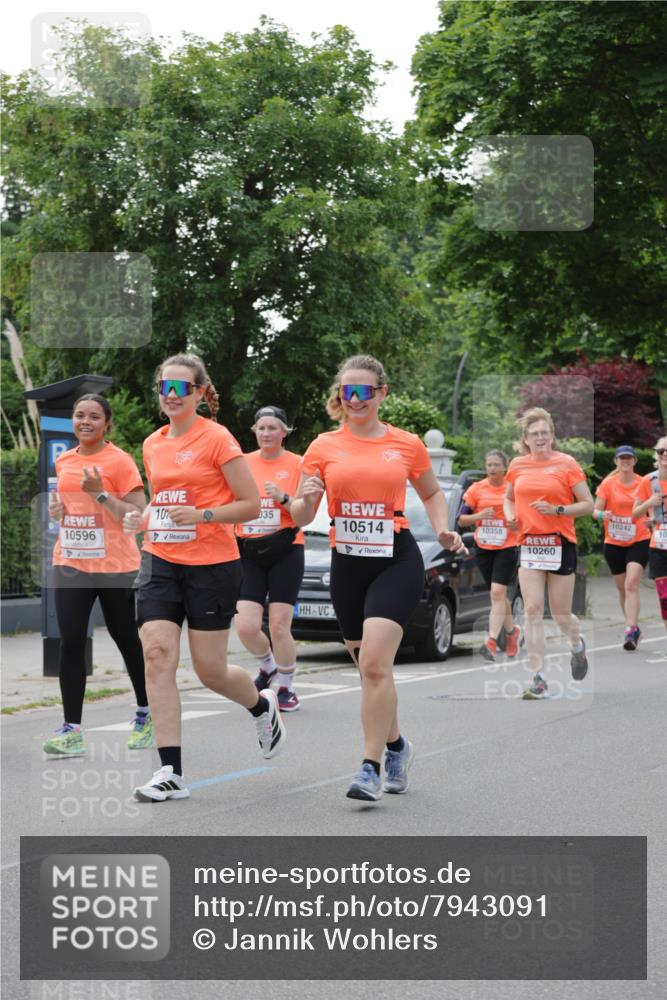 15.06.2025 - REWE Women's Run Jannik Wohlers http://msf.ph/oto/7943091 15.06.2025 08:28:50 Laufen 10, 035, 10596, 10514, 10242, 10358, 10, 10260 meine-sportfotos.de