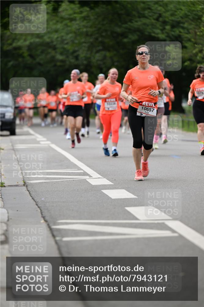 15.06.2025 - REWE Women's Run Dr. Thomas Lammeyer http://msf.ph/oto/7943121 15.06.2025 09:21:55 Laufen 10229, 10657 meine-sportfotos.de