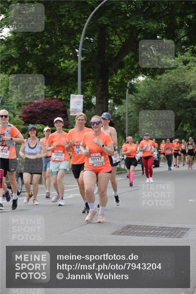 15.06.2025 - REWE Women's Run Jannik Wohlers http://msf.ph/oto/7943204 15.06.2025 08:28:52 Laufen 2825, 10, 0810, 10613, 10117, 1031 meine-sportfotos.de