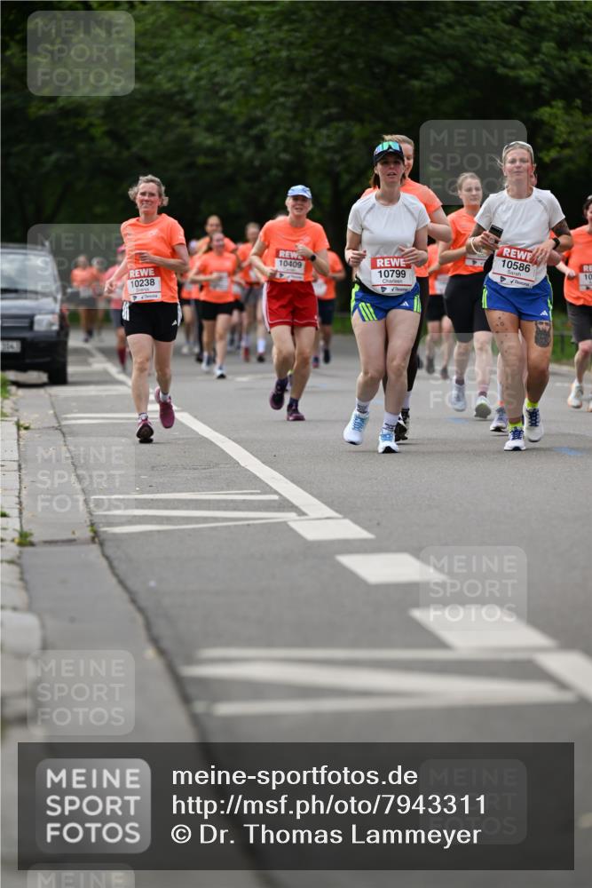 15.06.2025 - REWE Women's Run Dr. Thomas Lammeyer http://msf.ph/oto/7943311 15.06.2025 09:22:00 Laufen 10238, 10409, 10799, 10586, 10 meine-sportfotos.de