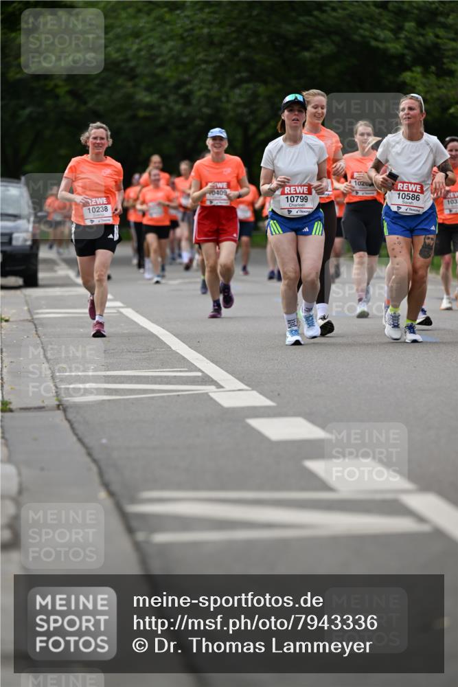15.06.2025 - REWE Women's Run Dr. Thomas Lammeyer http://msf.ph/oto/7943336 15.06.2025 09:22:01 Laufen 10799, 10238, 10586 meine-sportfotos.de